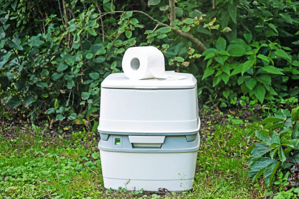 Best Construction site porta potty rental  in Linden, MI